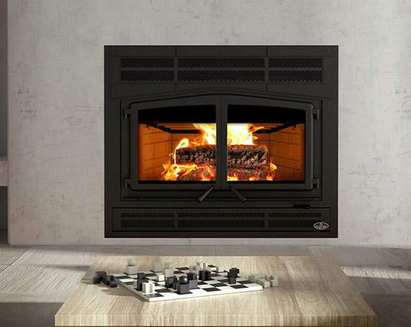 Osburn Horizon wood fireplace shown in living room straight on